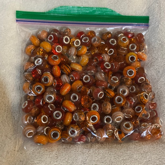 Orange/silver bead lot - Picture 2 of 6